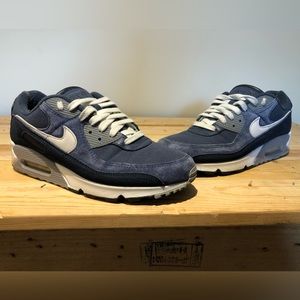 Nike Air Max 90, men’s 9.5